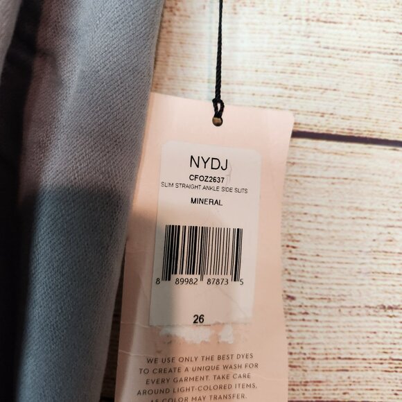 NYDJ Slim Straight Gray Jeans Curves 360 Side Ankle Slits Women's Size 26 NWT - Picture 8 of 16